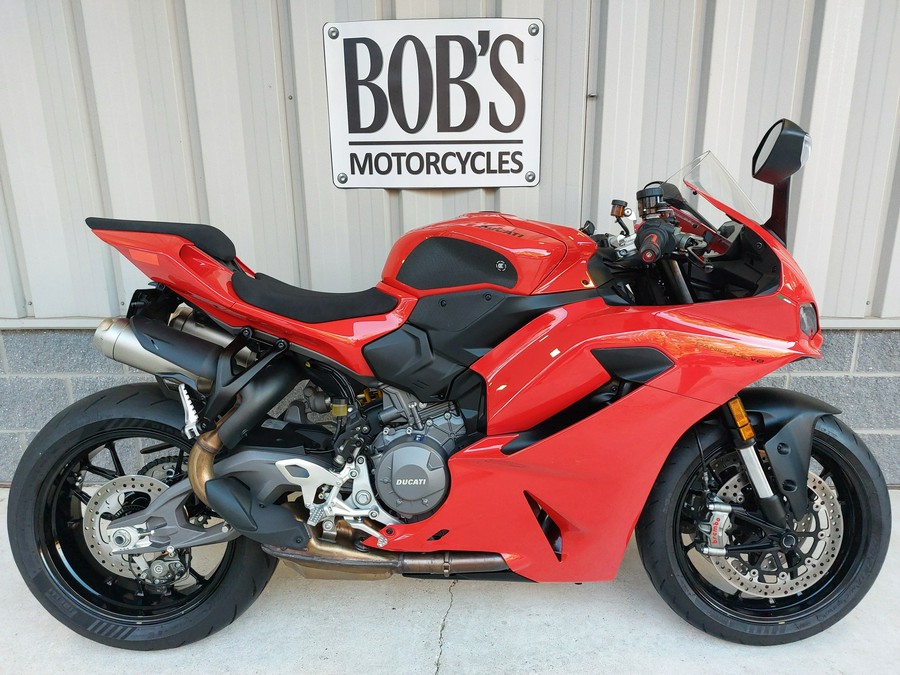 2025 DUCATI PANIGALE V2