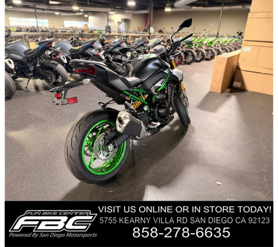 2026 Kawasaki Z900 SE ABS
