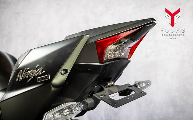 2022 Kawasaki Ninja H2 Carbon