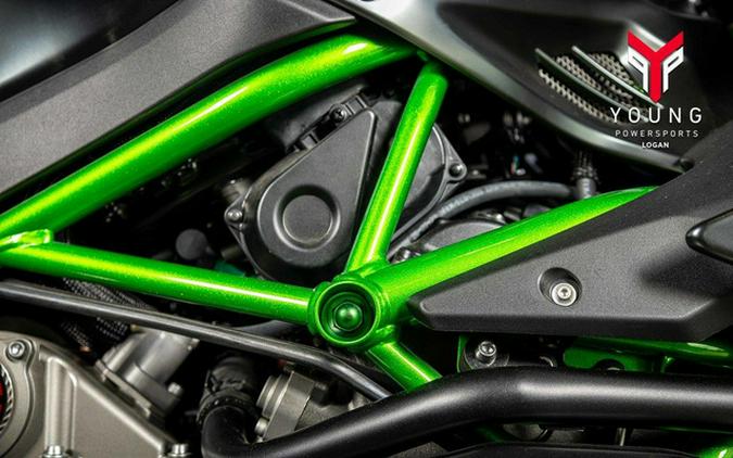 2022 Kawasaki Ninja H2 Carbon