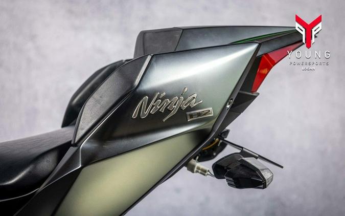 2022 Kawasaki Ninja H2 Carbon