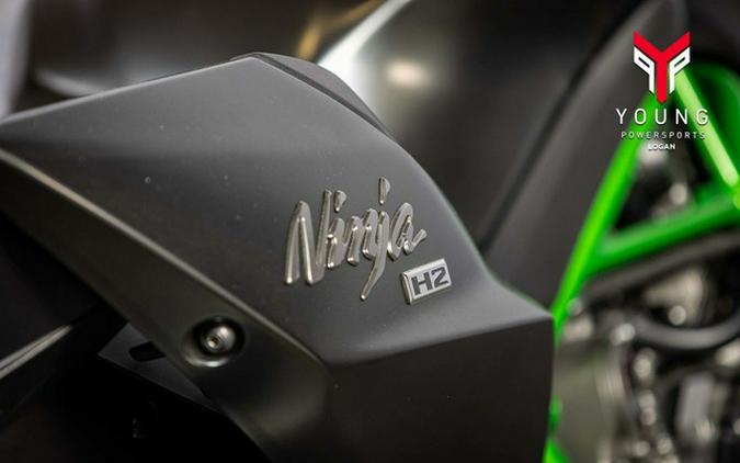 2022 Kawasaki Ninja H2 Carbon