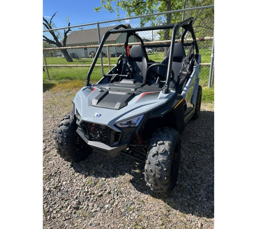 2024 Polaris RZR 200 EFI