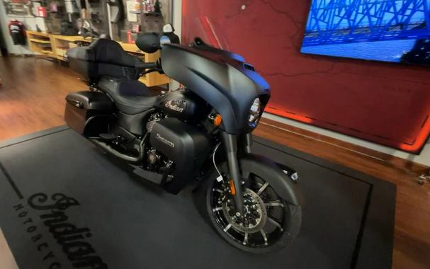 2024 Indian Motorcycle® Roadmaster® Dark Horse® Black Smoke