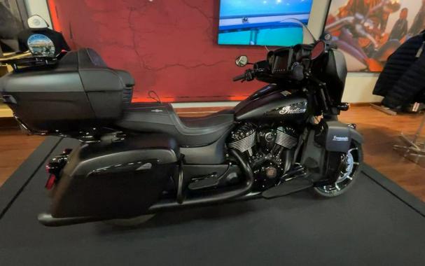 2024 Indian Motorcycle® Roadmaster® Dark Horse® Black Smoke