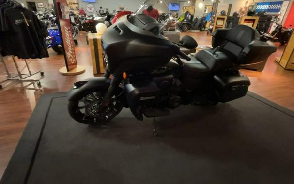 2024 Indian Motorcycle® Roadmaster® Dark Horse® Black Smoke