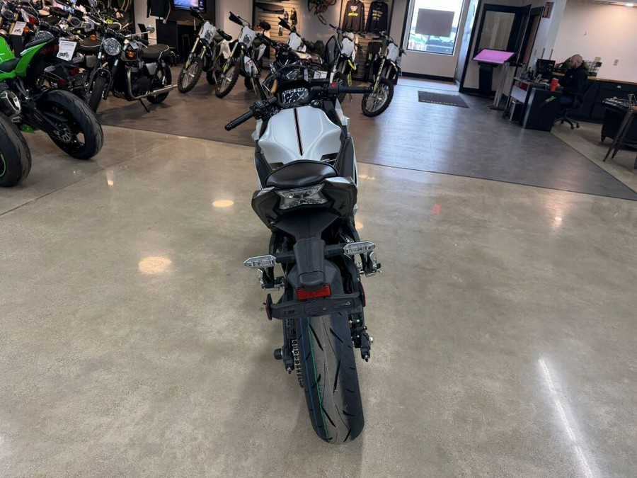 2026 Kawasaki Ninja® 650 ABS