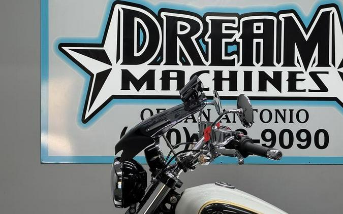 2023 BMW R 18 719 Mineral White Metallic