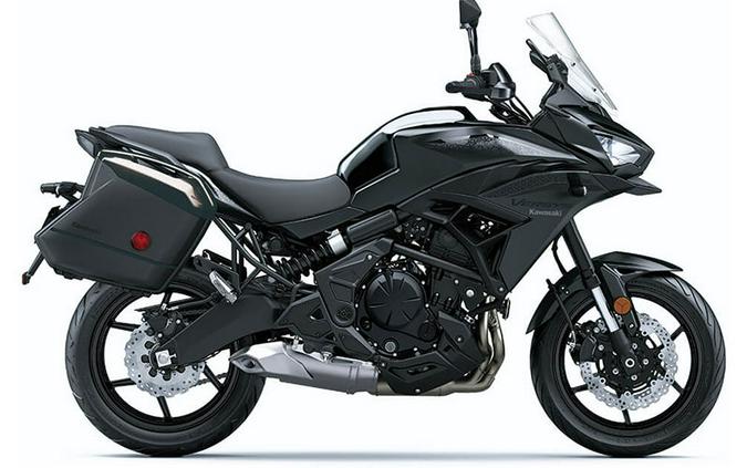 2022 Kawasaki Versys 650 LT Review [17 Fast Facts]