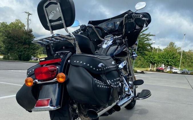 2015 Harley-Davidson Heritage Softail Classic Vivid Black