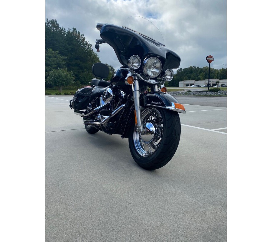 2015 Harley-Davidson Heritage Softail Classic Vivid Black