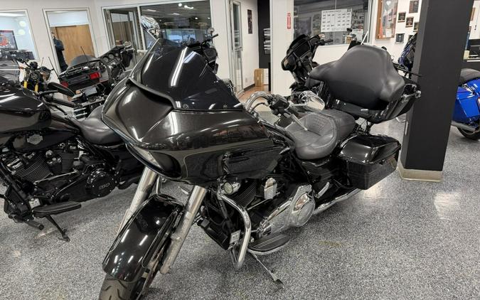 2016 Harley-Davidson® Road Glide® Special Black Quartz