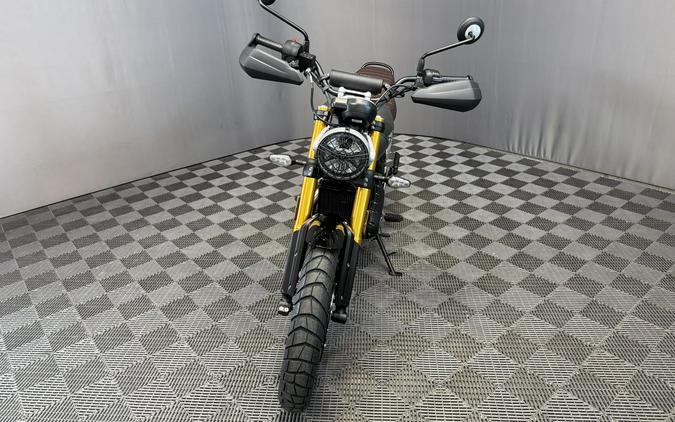 2027 TRIUMPH SCRAMBLER 400 X
