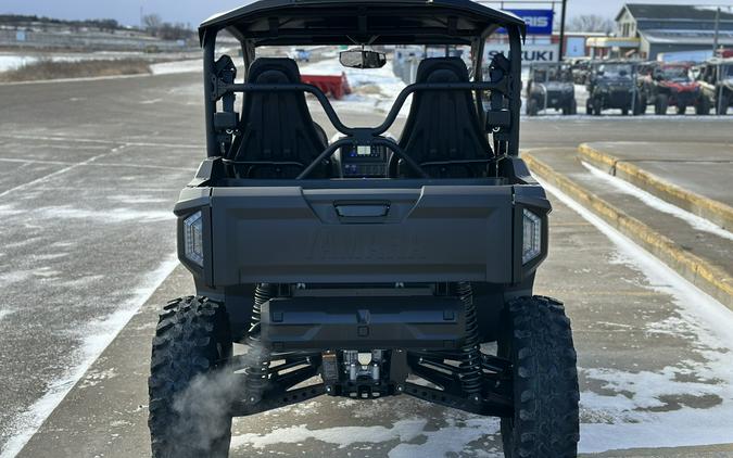 2025 Yamaha Wolverine RMAX2 1000 XT-R