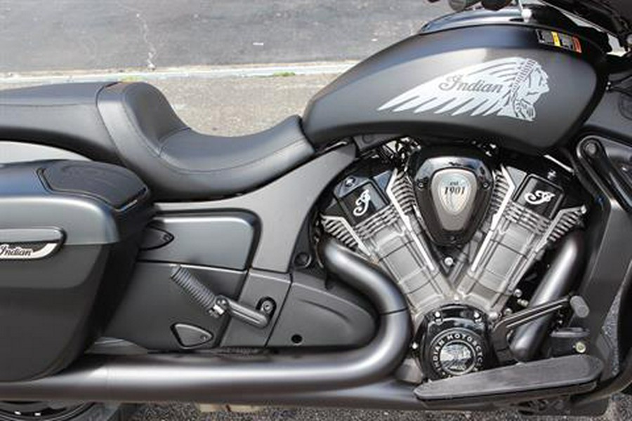 2025 Indian Motorcycle Chieftain® PowerPlus Dark Horse with PowerBand Audio