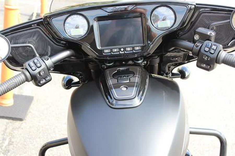 2025 Indian Motorcycle Chieftain® PowerPlus Dark Horse with PowerBand Audio