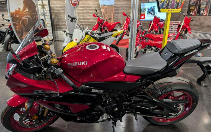2025 Suzuki GSX-R1000R