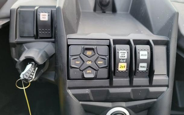 2025 Can-Am Maverick X3 X mr TURBO RR 72