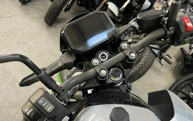 2024 Kawasaki Z e-1 ABS