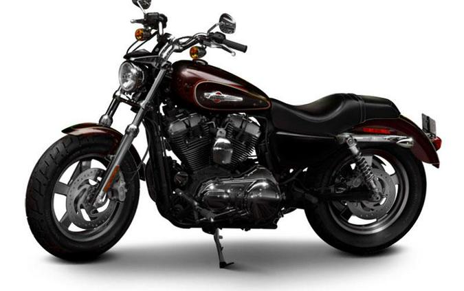 2014 Harley-Davidson® XL1200C - Sportster® 1200 Custom