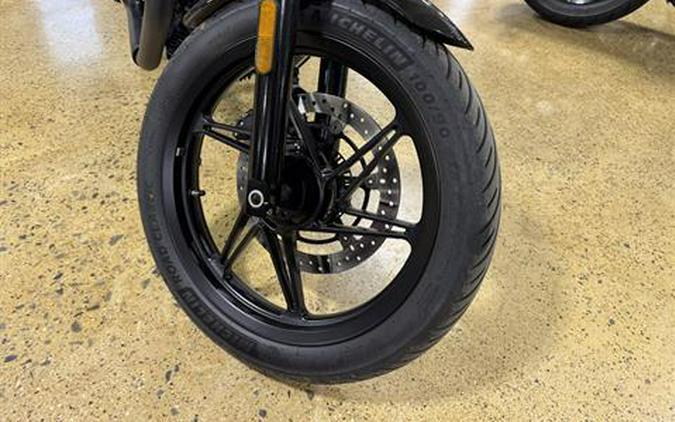 2023 Moto Guzzi V7 Special Edition