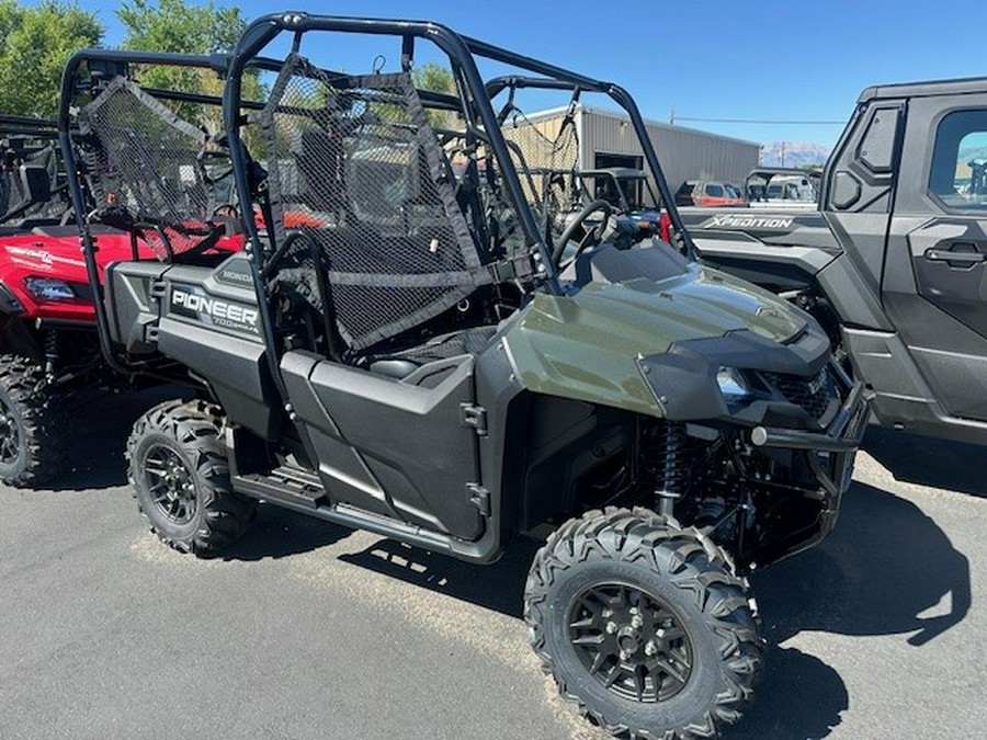 2025 Honda PIONEER 700-4 DELUXE