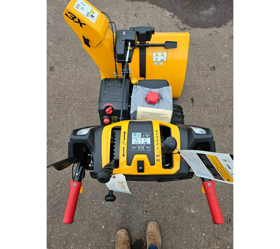 Cub Cadet 3X 30 in. HD