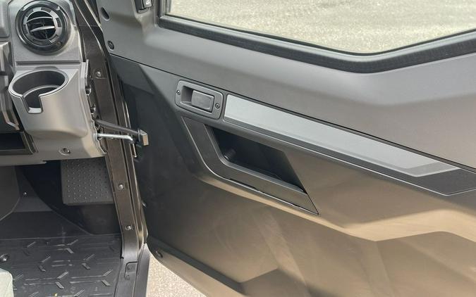 2025 Kawasaki Ridge® XR Crew Limited HVAC