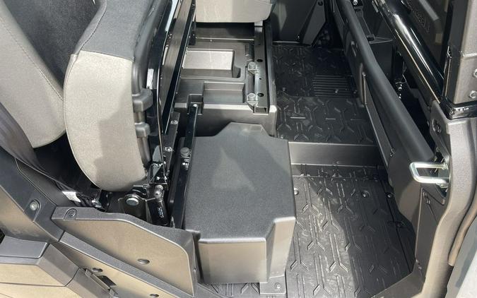 2025 Kawasaki Ridge® XR Crew Limited HVAC