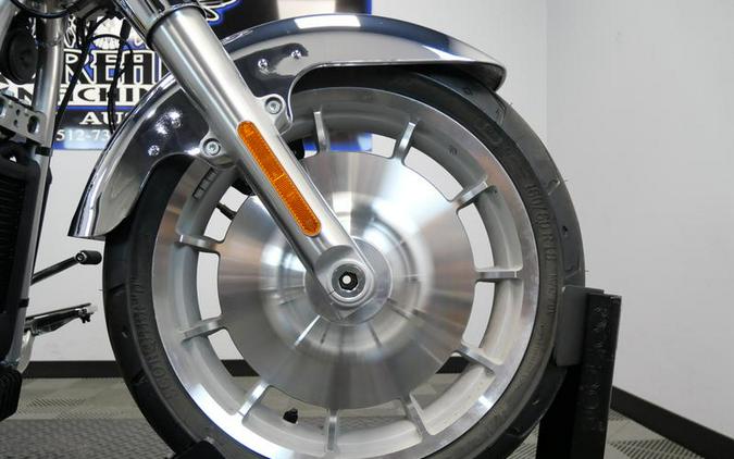 2025 Harley-Davidson® FLFB - Fat Boy® Gray Ghost