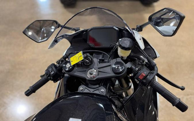2026 Kawasaki Ninja® ZX™-6R
