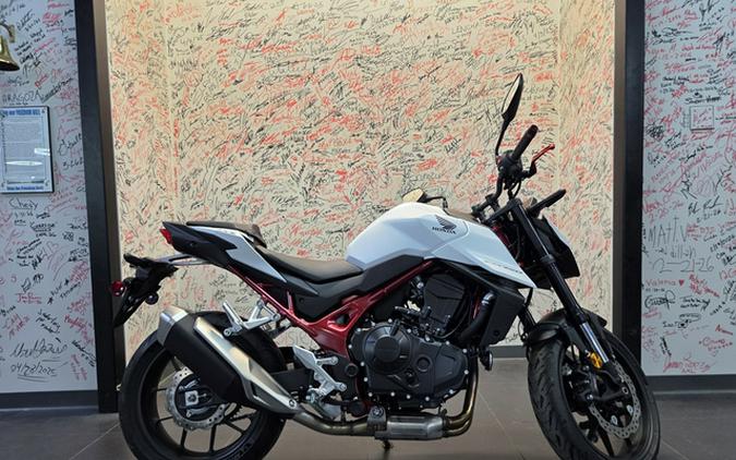 2025 Honda CB750 Hornet