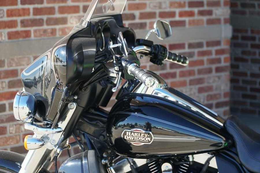 2013 Harley-Davidson® FLHTCUTG - Tri Glide® Ultra Classic®