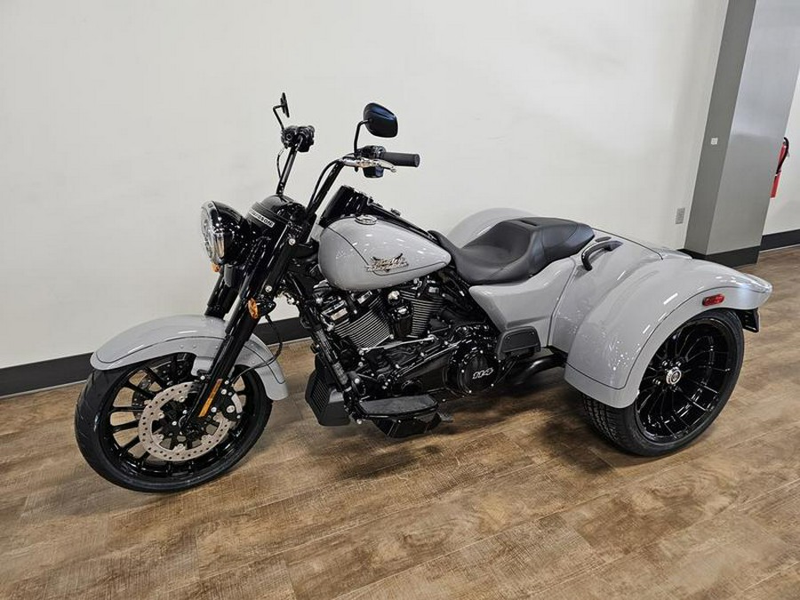 2025 Harley-Davidson® FLRT - Freewheeler®