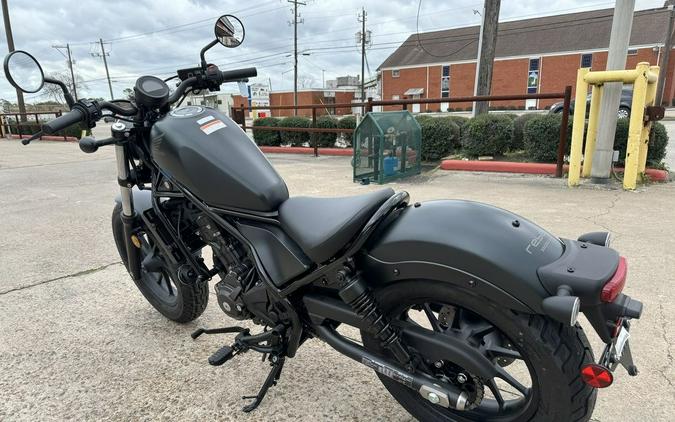 2026 Honda® Rebel 300 E-Clutch