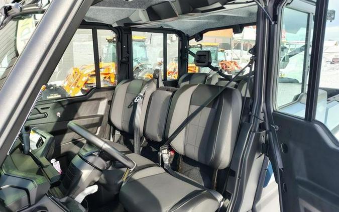 2026 Can-Am® Defender MAX XT CAB HD11