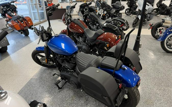 2024 Harley-Davidson® Street Bob® 114 Blue Burst