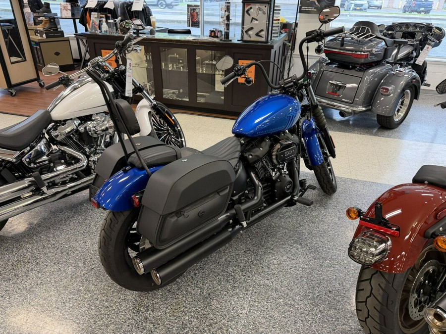 2024 Harley-Davidson® Street Bob® 114 Blue Burst