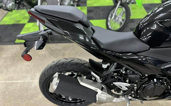 2024 Kawasaki EX500GRFAL