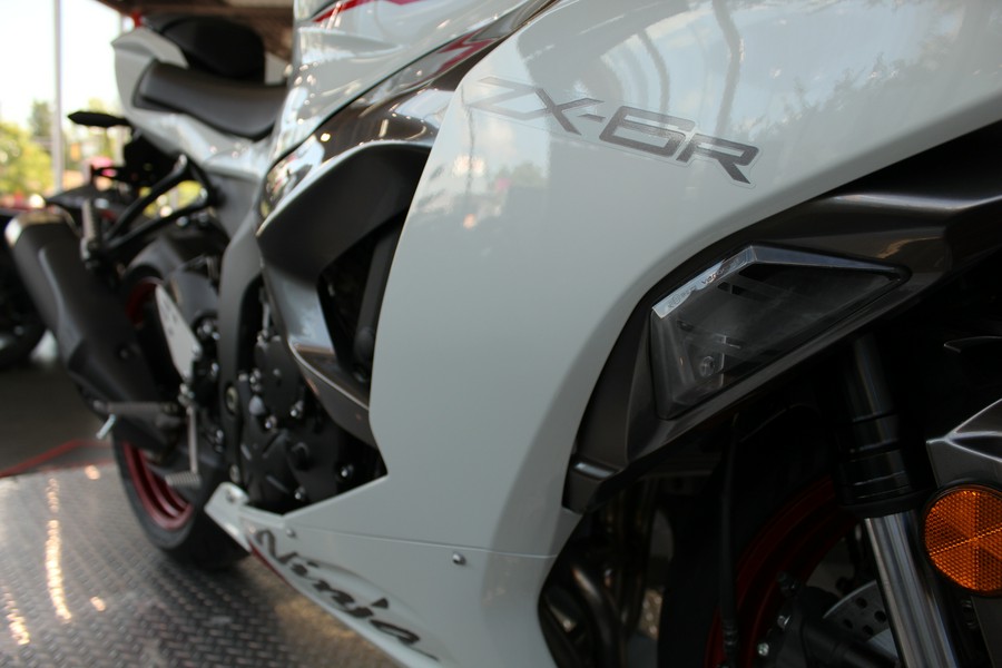 2025 Kawasaki Ninja® ZX™-6R ABS