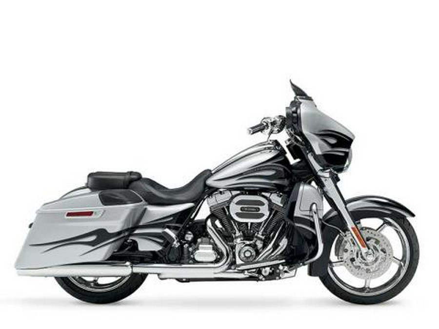 2015 Harley-Davidson CVO™ Street Glide®