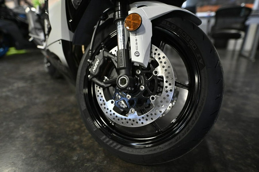 2026 Kawasaki Ninja ZX-6R