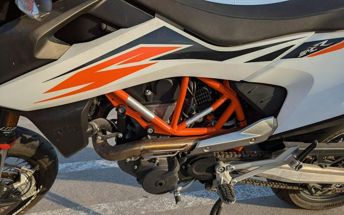 2019 KTM 690 SMC R