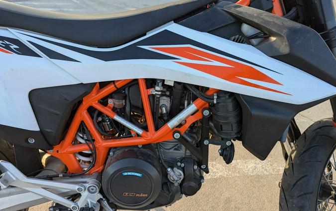 2019 KTM 690 SMC R