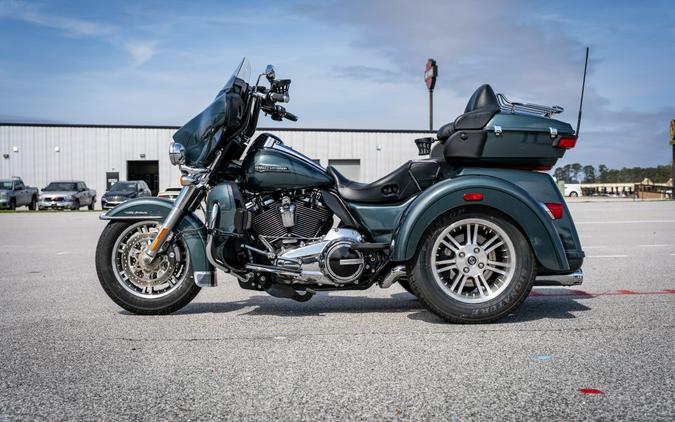 2020 Harley-Davidson® Tri Glide® Ultra FLHTCUTG