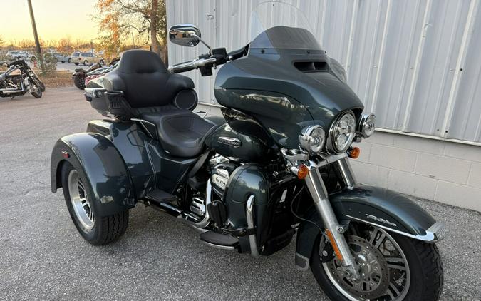 2020 Harley-Davidson® FLHTCUTG Tri Glide® Ultra