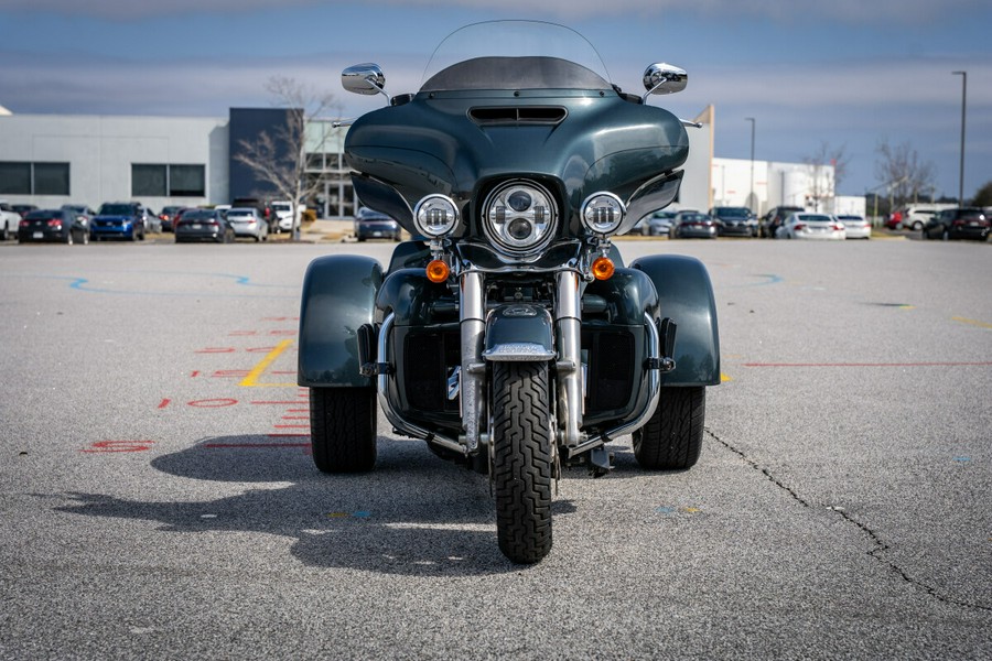 2020 Harley-Davidson® Tri Glide® Ultra FLHTCUTG