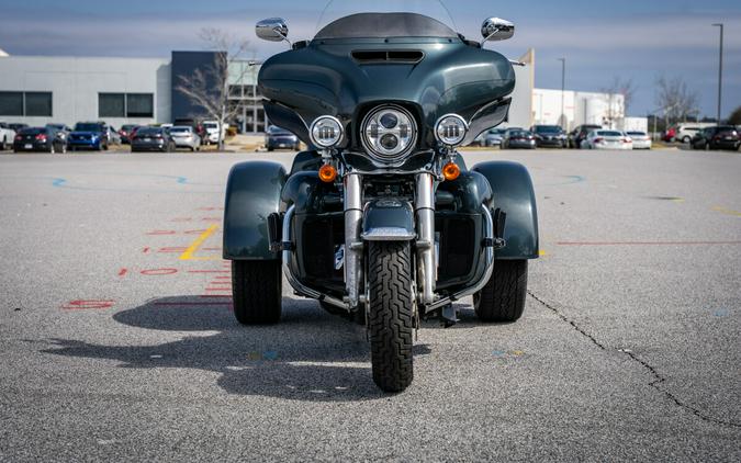 2020 Harley-Davidson® Tri Glide® Ultra FLHTCUTG