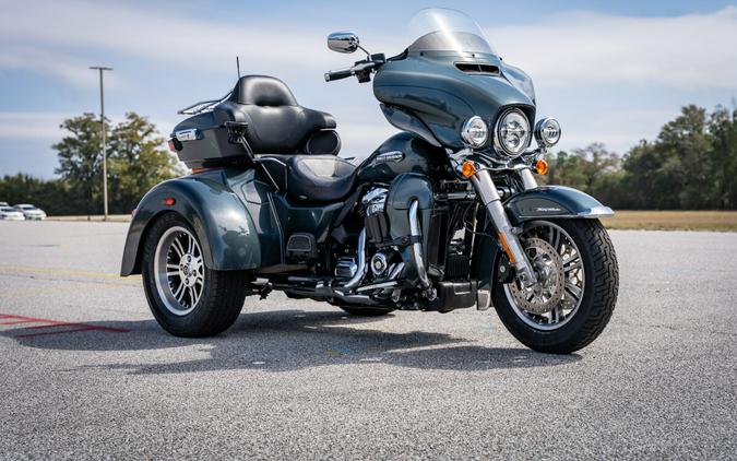 2020 Harley-Davidson® Tri Glide® Ultra FLHTCUTG