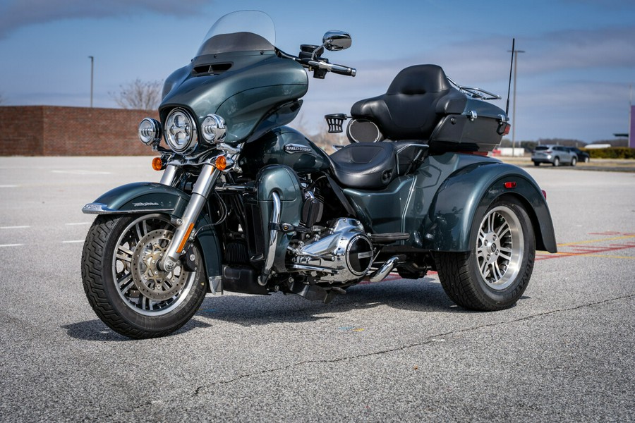 2020 Harley-Davidson® Tri Glide® Ultra FLHTCUTG